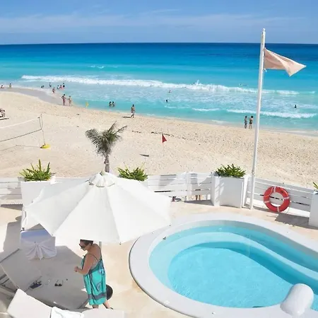 Estudio 4 Sobre Playa, Alberca, Gimnasio, Jacuzzi